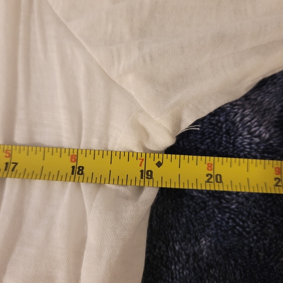 Sundance Flowy Top - Picture 6 of 9